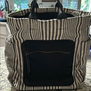 Universal Thread Black Canvas Bag